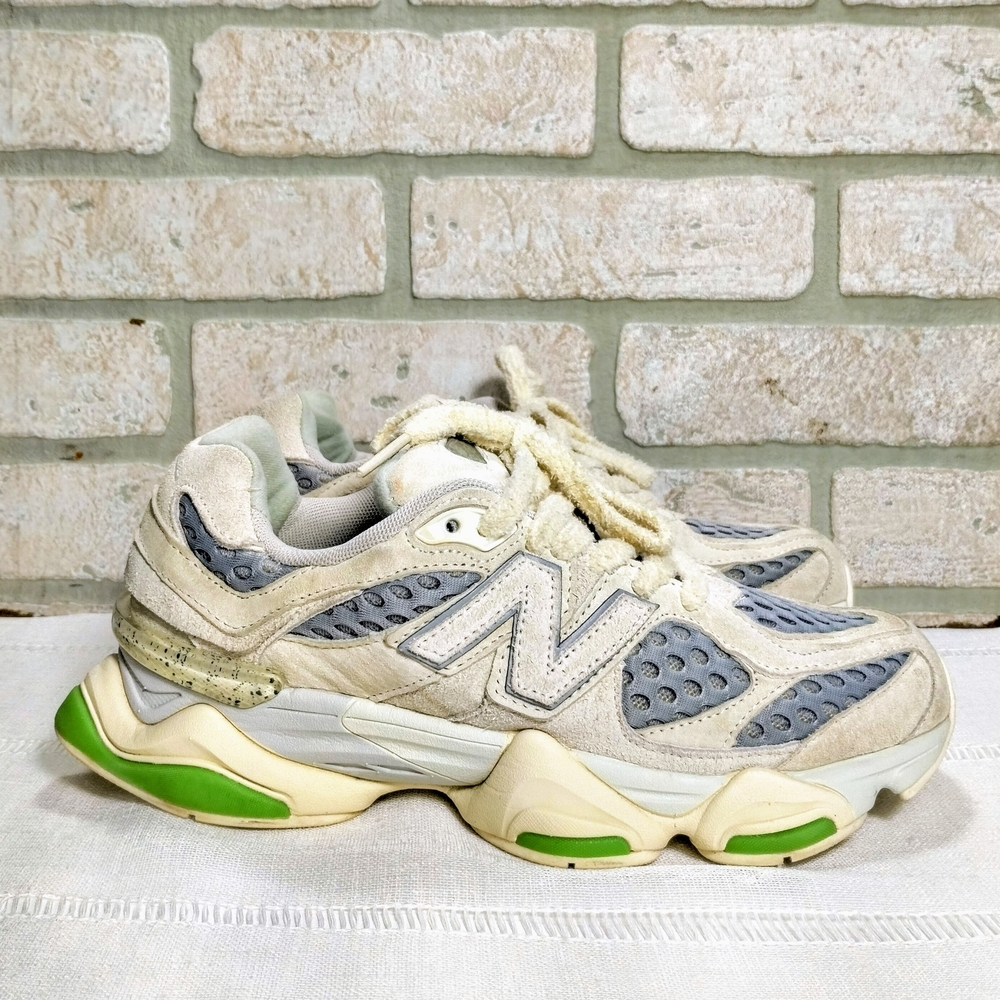 New Balance Bricks & Wood New Balance 9060 Limited Edition Rare Men 7 Women 8.5